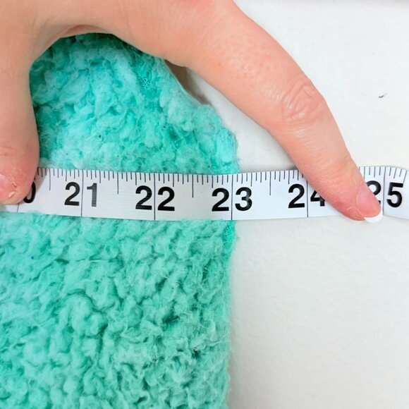 Simply Southern Womens XL Sherpa Full Zip vest Turquoise with pink collar (2009) - Picture 6 of 6